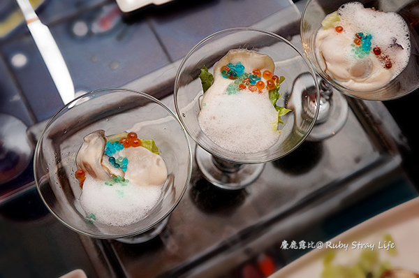 DSC05424(生食前菜)三杯生蠔350.jpg DSC05424(生食前菜)三杯生蠔350.jpg