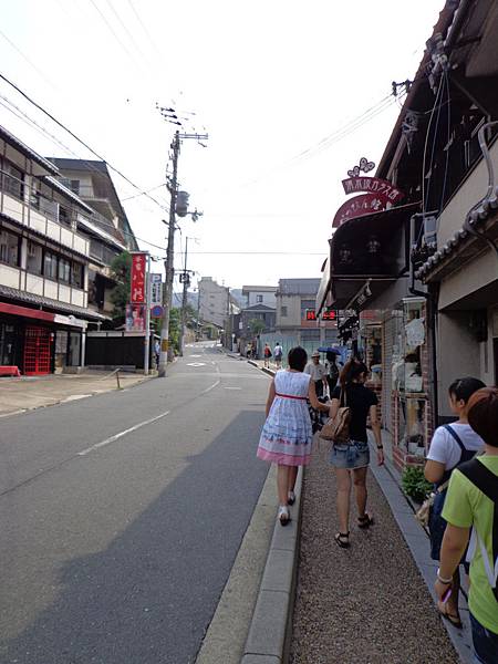 DSC02711.jpg DSC02711.jpg