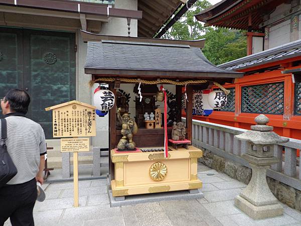 DSC02810.jpg DSC02810.jpg