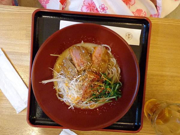 DSC02864.jpg DSC02864.jpg