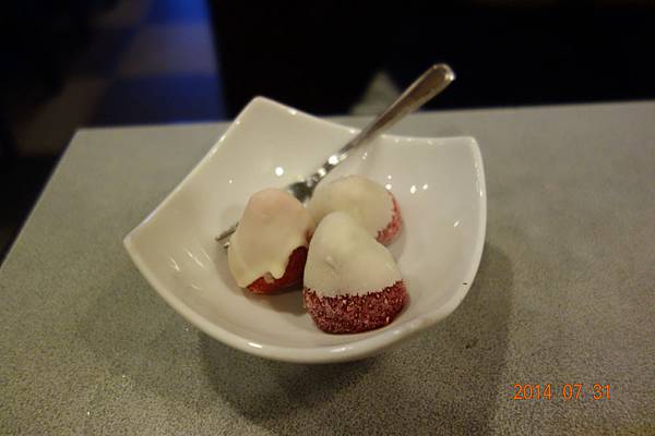 DSC00437.jpg DSC00437.jpg