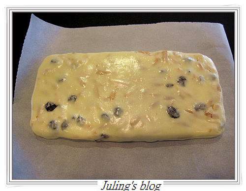 軟Q杏仁果乾牛軋糖10 軟Q杏仁果乾牛軋糖10