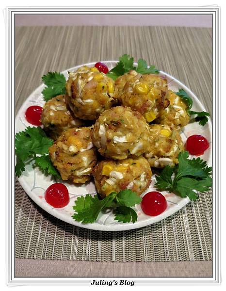stuffing balls2-2.JPG stuffing balls2-2.JPG
