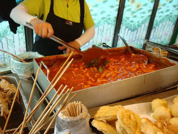 必吃路邊攤-辣炒年糕