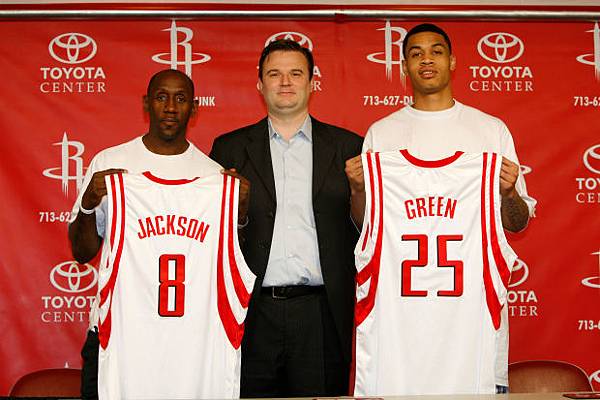 79967845_10 79967845_10