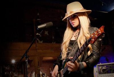 Orianthi -2