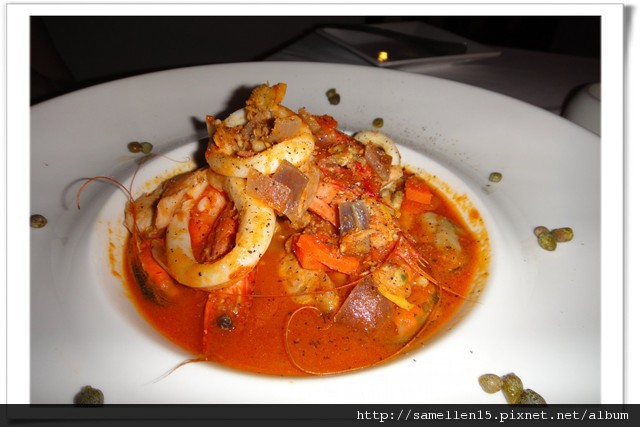 1283045681.jpg 1283045681.jpg