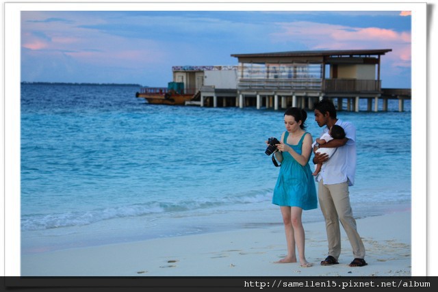 1283046129.jpg 1283046129.jpg