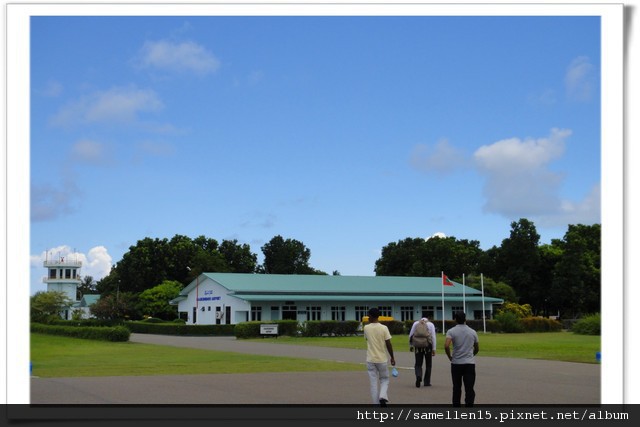 1283045579.jpg 1283045579.jpg