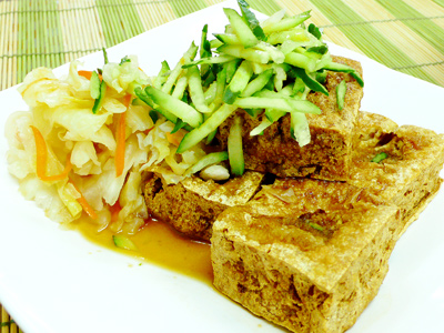 久聞飄香臭豆腐