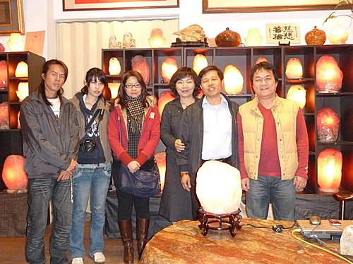 地震與鹽燈之關係 喜馬拉雅山玫瑰鹽燈 慈濟大愛台發現「妙不可鹽」紀錄片 採訪象山第一站