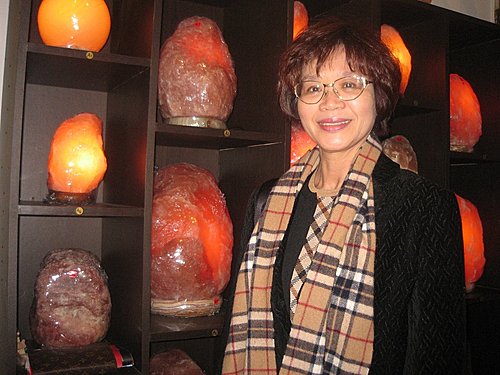 陳一芳會計師的鹽光精神 蓮花芬芳 陳一芳會計師的鹽光精神 蓮花芬芳