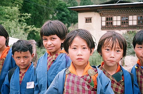 獅甲國中 中國甲獅 學學不丹教育吧 獅甲國中 中國甲獅 學學不丹教育吧