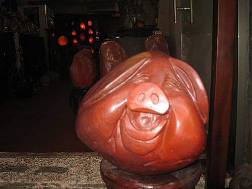 紅碧玉石豬朱朱 招財進寶 紅碧玉石豬朱朱 招財進寶