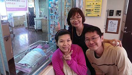 鹽燈牽紅線 鹽燈寶寶誕生了 玫瑰鹽燈愛的故事 鹽燈牽紅線 鹽燈寶寶誕生了 玫瑰鹽燈愛的故事