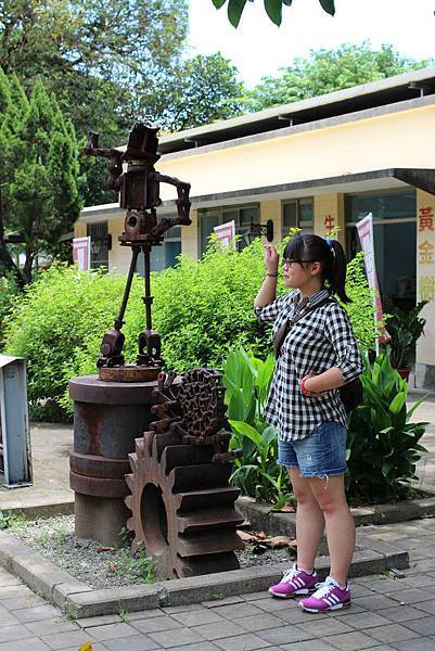 665039_559322347453884_127766710_o