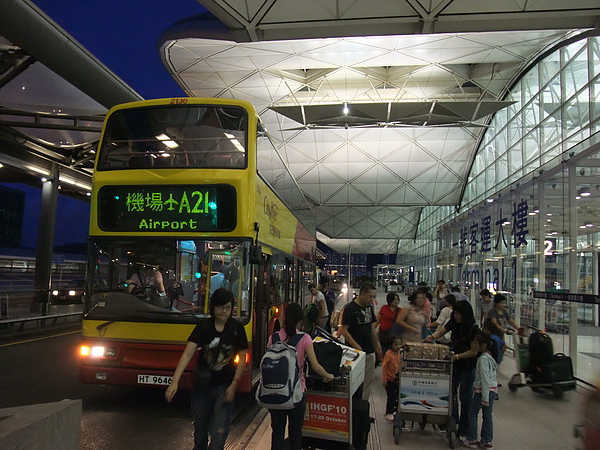 赤蠟角機場3F巴士出境大廳 A21機場巴士