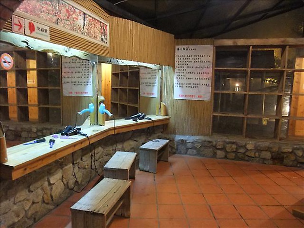 1215612914.jpg 1215612914.jpg