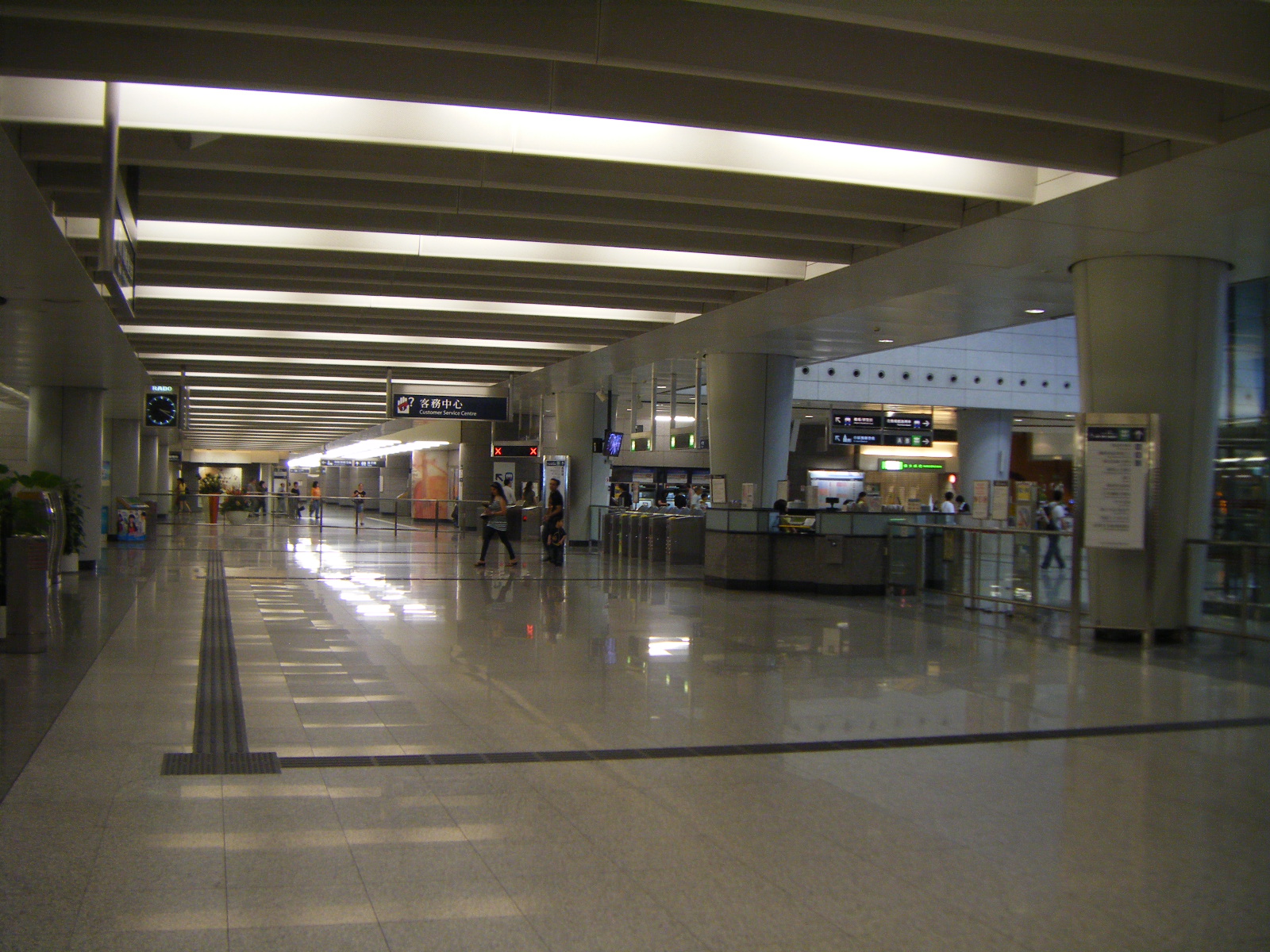 006 九龍站.jpg