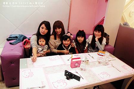 Hello Kitty Sweet (16)