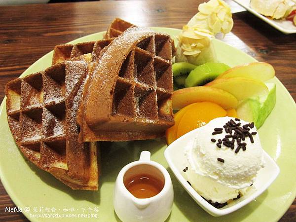 [高雄 - 新興] 服務讚爆美食店家 @ 茉莉輕食．咖啡．下午茶