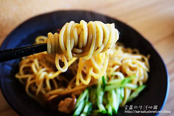 [試食|高雄 - 橋頭] 平價．飽足感滿檔 ✗ 平凡築屋