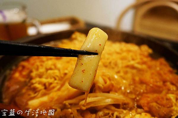 [高雄 - 左營] 韓式料理生力軍．下部隊來呷部隊鍋 ✗ PoPoPo鍋物。韓食