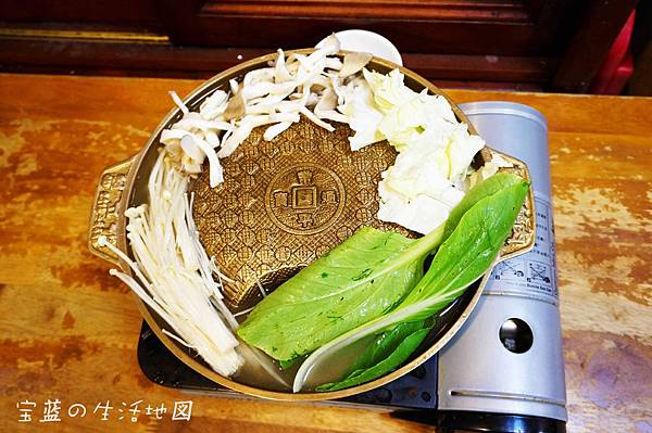 [高雄 - 苓雅] 道地好呷韓式料理．韓國華僑帶來也好口味 ✗ 李氏朝鮮館