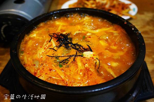 [高雄 - 苓雅] 道地好呷韓式料理．韓國華僑帶來也好口味 ✗ 李氏朝鮮館