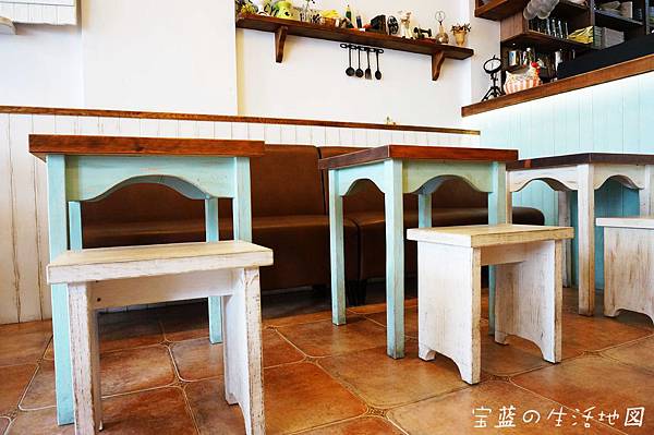 [高雄 - 新興] 重質選擇性偏少．很有外拍氣氛小店 ✗ 茉莉輕食咖啡