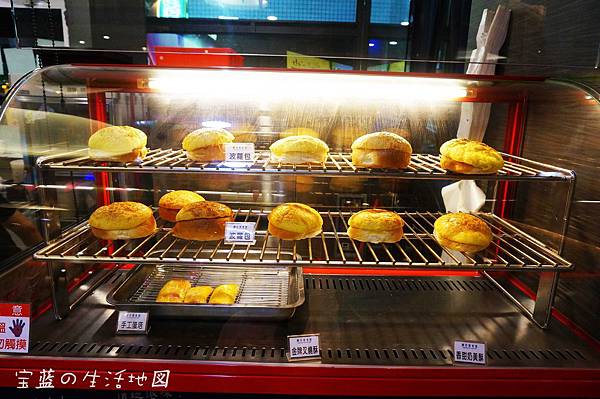 [高雄 - 苓雅] 平價港點呷撐肚 ✗ 灣仔茶食堂