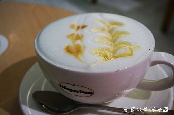 [高雄 - 前金] 冬天遇上冰淇淋的天使 ✗ Häagen-Dazs(大立精品店)