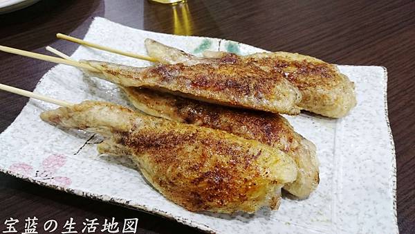 [高雄 - 苓雅] 在地人隱藏美食．下班後聊天好所在 ✗ 東港海鮮