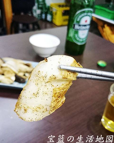 [高雄 - 苓雅] 在地人隱藏美食．下班後聊天好所在 ✗ 東港海鮮