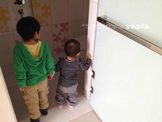 1F淋浴間與廁所