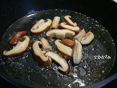 炒香菇 炒香菇