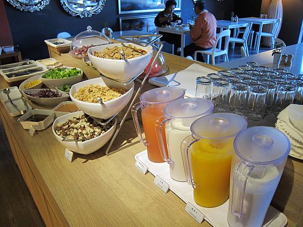 IMG_0439.JPG IMG_0439.JPG
