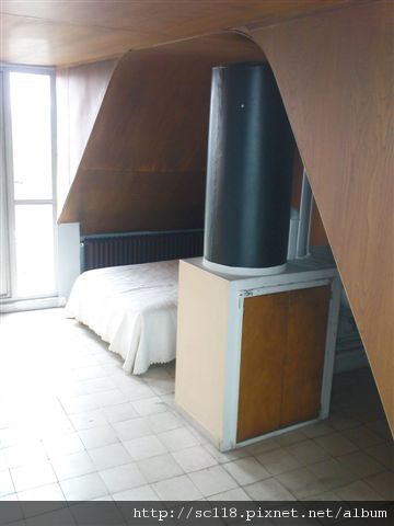 Le Corbusier apartment-3.JPG