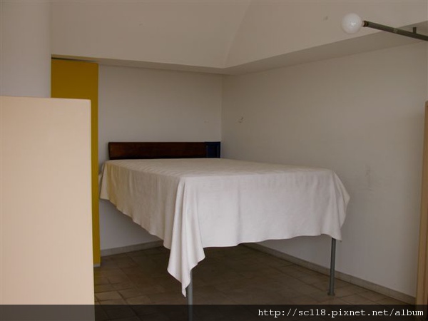 Le Corbusier apartment-51.JPG