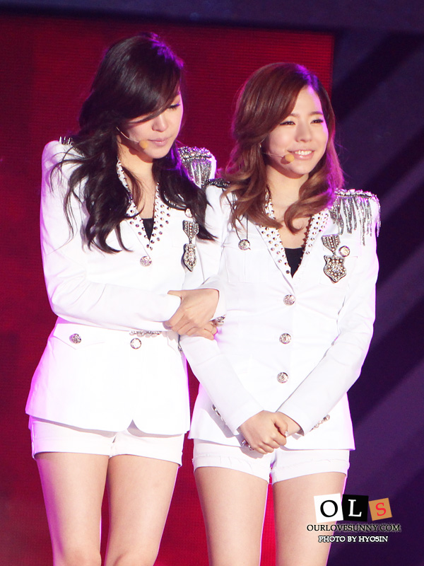 a8669b0e7bec54e70e2cb25fb9389b504ec26a0c