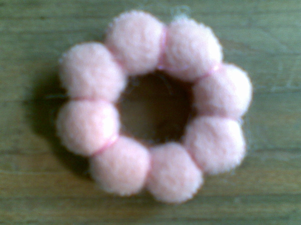 草莓口味的波提甜甜圈