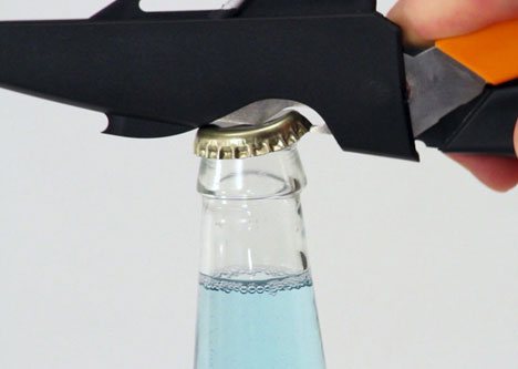 Fiskars' Cuts+More Scissors-2.jpg