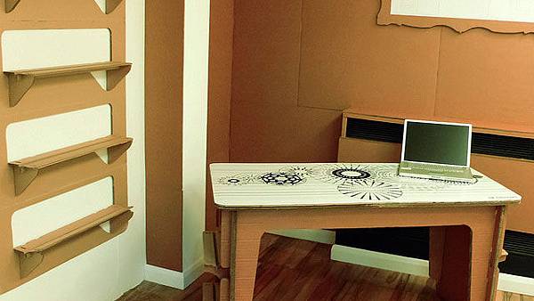 1800-fw-the-cardboard-office.jpg