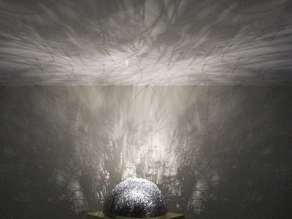 Whisk Lamp _03.jpg