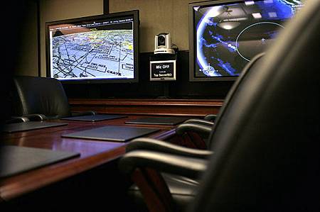 situation-room-2007-briefing.jpg