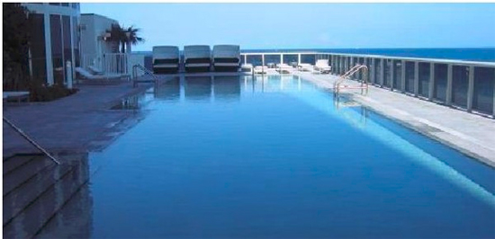 trump_tower_pool.jpg