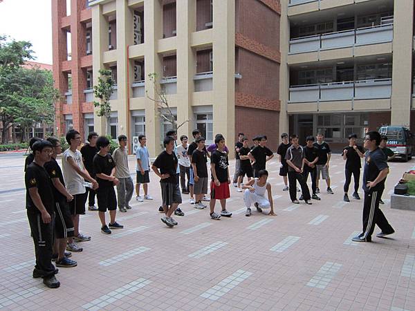 IMG_0241.JPG IMG_0241.JPG