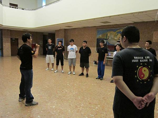 IMG_0377.JPG IMG_0377.JPG