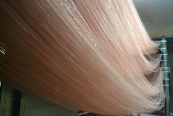 紅麴麵線-傳統手工製作過程 (14).jpg 紅麴麵線-傳統手工製作過程 (14).jpg