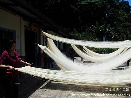 手工麵線,體驗DI20130618_113452 手工麵線,體驗DI20130618_113452